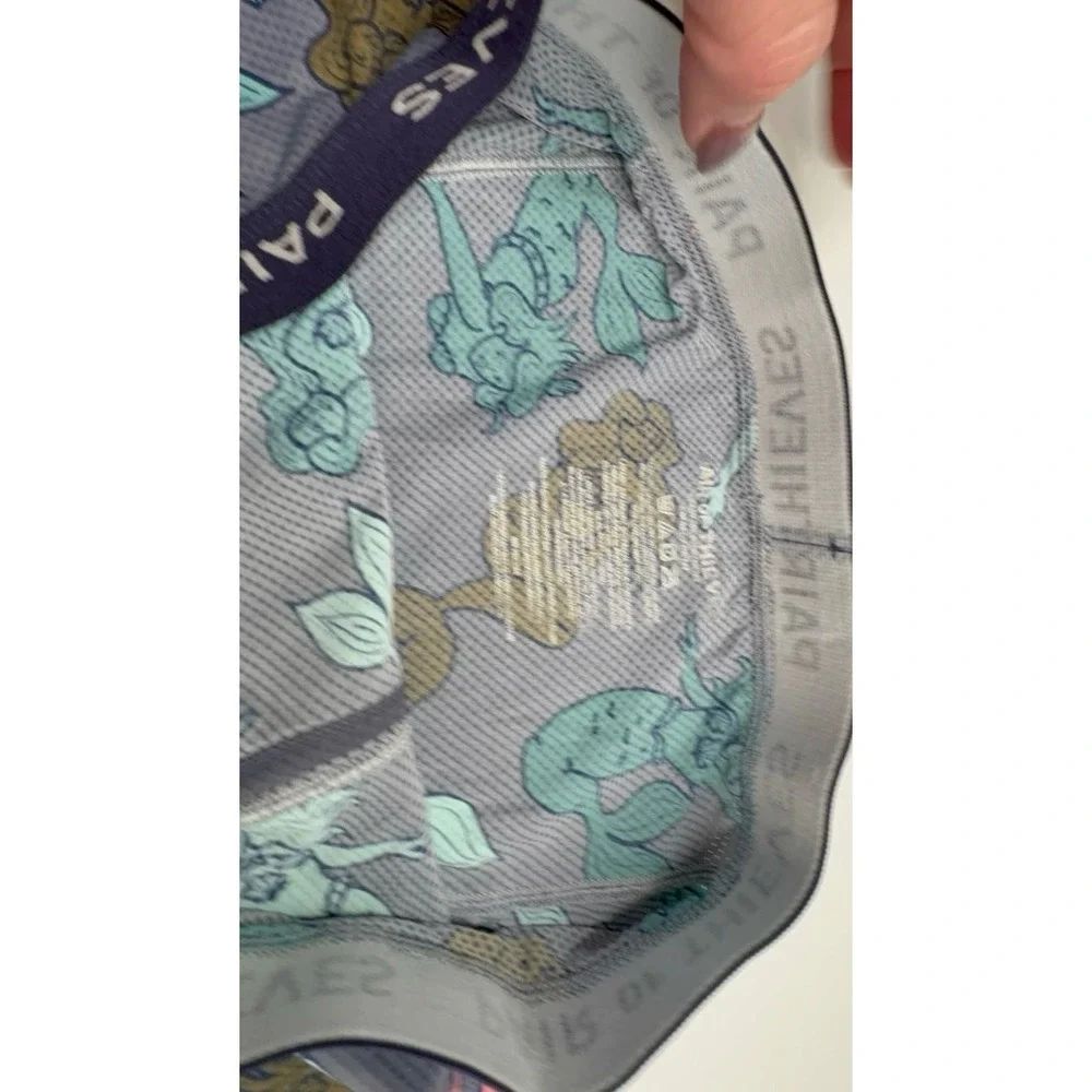 NWOT men's size SMALL Pair of Thieves boxers underwear.